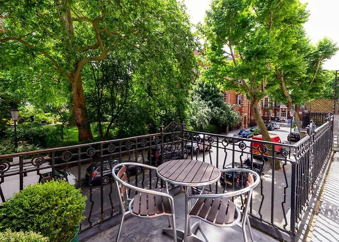 Collingham Serviced Apartments London